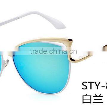 2015 Lastest Brand Cat Eye Style Silkscreen Printing for Sunglasses photo-4
