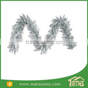 Hot Selling And High Quality Christmas Garland With Lights