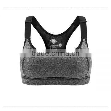 plain sports bra padded