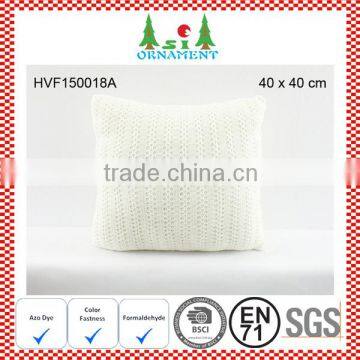 Square shape knitted cushion