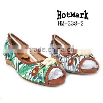 2015 New Style Dress Shoe Wholesale Custom Women Leather Shoe New Design Wedge Casual Shoe