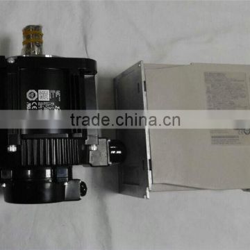 Original new SGM7G-30AFC61+SGD7S-200A00A 200V 2.9KW 18.6NM 1500r/min yaskawa ac servo motor drive kit