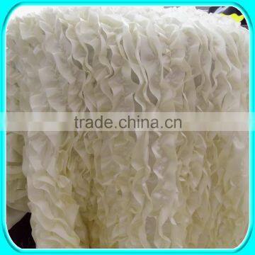 IVORY RUFFLED TABLE CLOTH WHOLESALE/CHAMPAGNE RUFFLED TABLE LINENS WHOLESALE