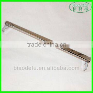 Metal slotted clothes hanging rod