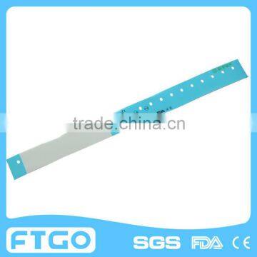 patient wear hospital id circlet