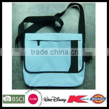 2013 promotion bag with embroidery and fashion zipper