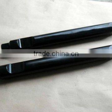 Excavator attachment of hydraulic breaker chisel