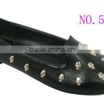 2013 new style lady flat shoe with skull