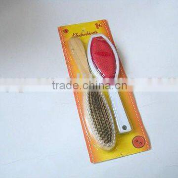 clothes brush