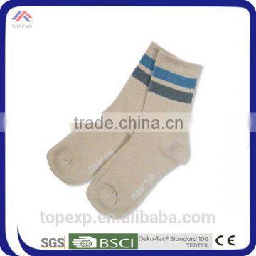 2016 Promotional fashion baby cotton shoes socks