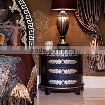 Vintage Classical Bedroom Furniture Set, Italian Style Carved Wooden Bed With Night Stand, Retro Imperial Bedroom Set photo-2