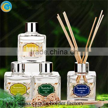 100ml and 200ml Glass Diffuser and Metalised Cap Bubble Bath Gift Set Reed Diffuser photo-2