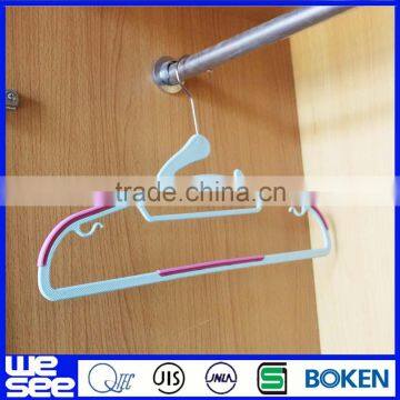Outdoor Extension Clothes Hanger