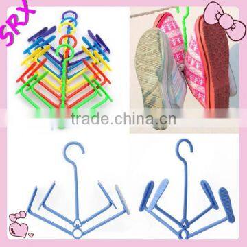 make custom wholesale plastic practical shoes hanger,hagers for shoes in factory price