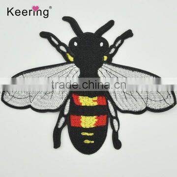 Hot Sale Pretty Bee Embroidery Patch Fabric Craft WEF-287