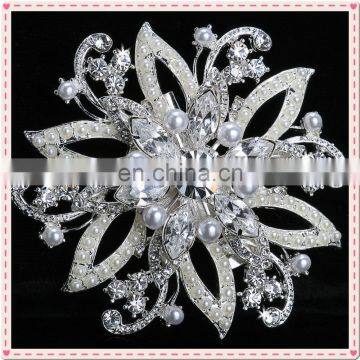 Rhodium flower brooch for bridal wedding