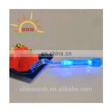 BLUE LED LIGHT UP PLASTIC WEST FOOD FORK FOR SPECIAL Party EVENT FACTORY IN CHINA