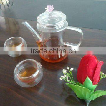 2012 fashionable Handmade process Eco-friendly Pyrex glass tea pot set with pink handle and flower lid