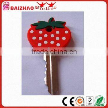 3D Cartoon Strawberry Silicone Key Ring,Key Chains,Key Cover