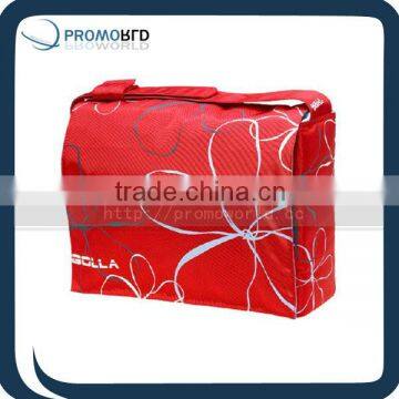 Red pp woven school bag Cheap shoulder bag promotional