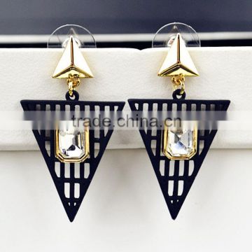 Trendy unique alloy triangle shape black painting fancy stud earring