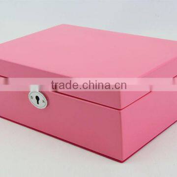 High quality Pink wooden jewelry box