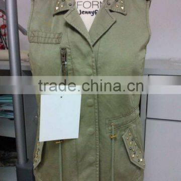 100% Cotton Twill Enzyme Wash Ladies' Casual Sleeveless vest / Waistcoat with Cotton Lining and Shiny Rivets