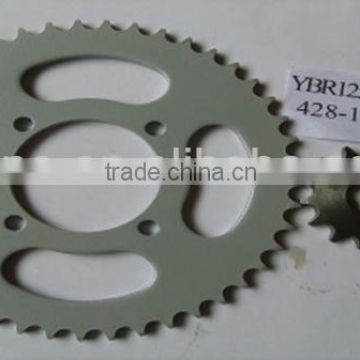 Factory Sales Material SAE1045 14T 45T 428H 118L Motorbike Chain and Sprocket YBR125