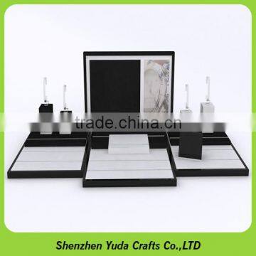 Orange Color Mdf Watch Display Acrylic Wrist Watch Holder Stand photo-3