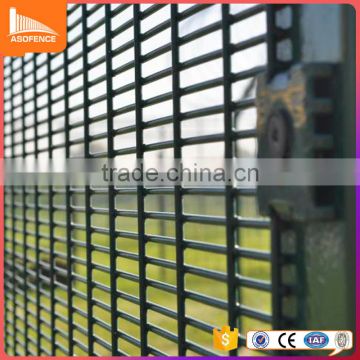 Hot dipped galvanized wire anti-climb fencing top quality clear-vu fence