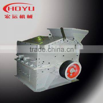 Engineers available to service machinery overseas hammer crusher