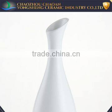 Simple Ceramic Art Wholesale White Bud Vases photo-2