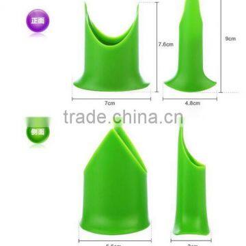 CY168 Pepper Tomato Coring Tools / Vegetable Core Remover / Kitchen Pepper Corer photo-3