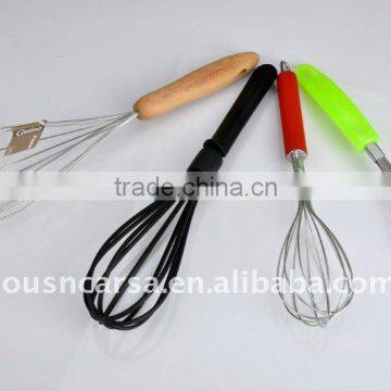 hot sale .fastion colourful whisk&kitchen tools set./eggbeater