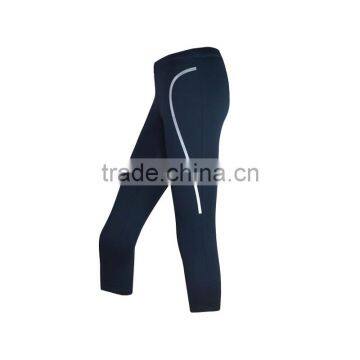 Workout Knee Length Yoga Pants Active Wear Yoga Capri Pants photo-3