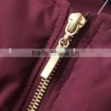 Custom Short Bread Soft Down Feather Padded Crack Hem Woman Clothes Loose Women Winter Coats photo-6