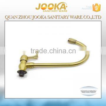 Single Handle Brass Valve Core Material Gold Kitchen Tap photo-2