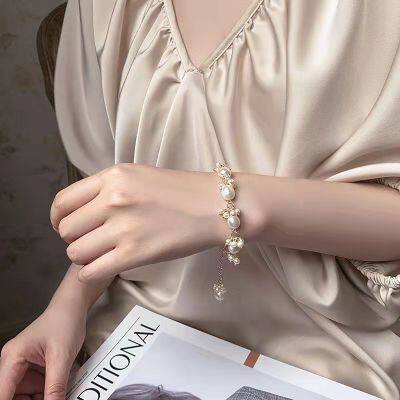 The Baroque Abnormity Freshwater Pearl Bracelet photo-2