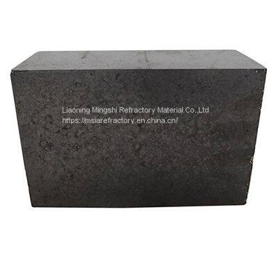 Magnesia carbon brick