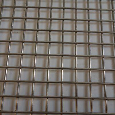 Customizable Welded Wire Mesh Panel Low Carbon Steel Wire Galvanized PVC Coated Anti-Thief Building Construction Mesh photo-5