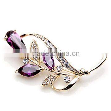 Factory wholesale hot sale bridal crystal brooch