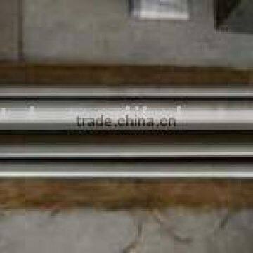 Seamless titanium pipe