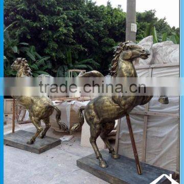 Hand Carved Stone Fountain With Horses photo-3