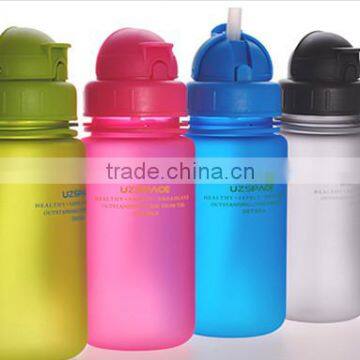 Wholesale BPA Free Baby Kid Suction Drinking Water Bottle With Straw photo-2