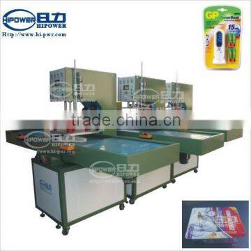 Automatic high frequency welder for polyester air pocket filter making