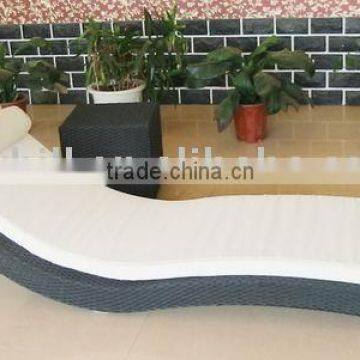 2015 modern outdoor rattan sofa bed garden furnitrue beach furniture sun bed hot sale!