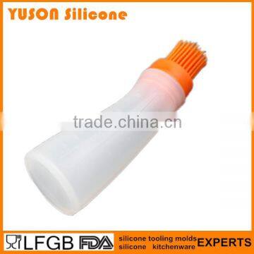 Food grade silicone basting brush with oil bottle