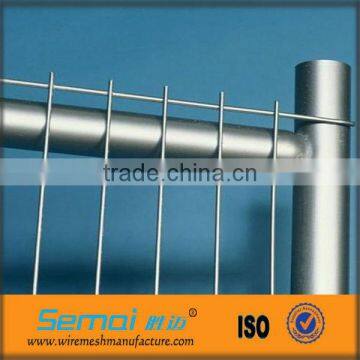 Low Carbon Steel portable barrier fence