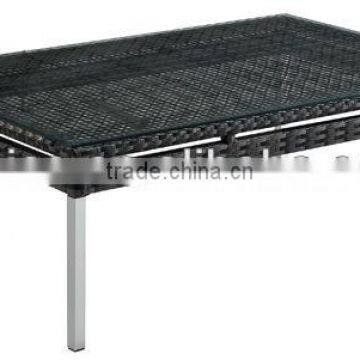 wicker rattan furniture table