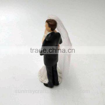 Wholesale Custom Cheap Polyresin Wedding Gift Statues for Sale photo-2